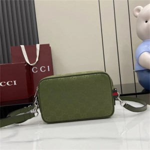 구찌 GG 캔버스 스몰 크로스백 834802 2025/신상