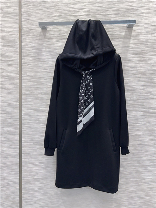 루이비통 후드 원피스 L23108 2024/신상