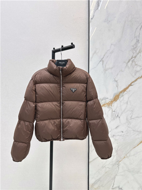 프라다 패딩 자켓 (충전재-오리털) P74607 2025/신상