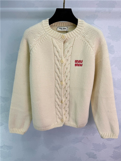 미우미우 긴팔 가디건 M12459 2025/신상