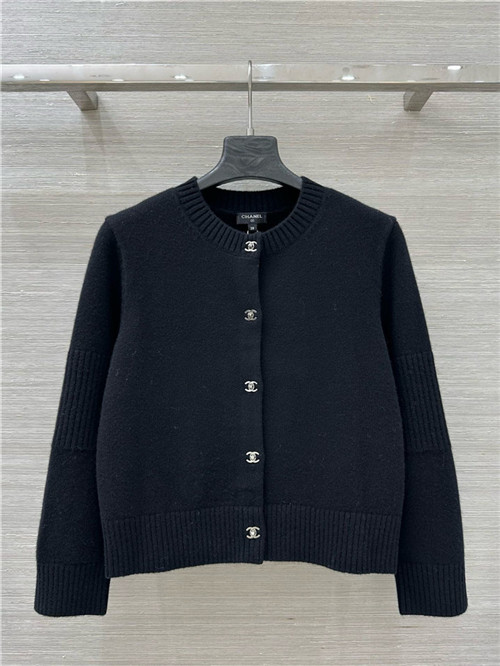 샤넬 캐시미어 긴팔 가디건 C64754 2025/신상