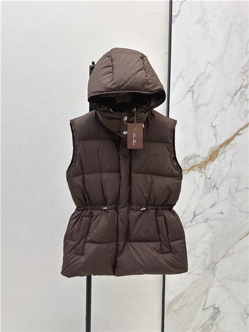 로로피아나 후드 패딩 조끼 (충전재-오리털) L55104 2025/신상