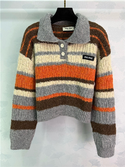 미우미우 긴팔 폴로 니트 M72659 2025/신상