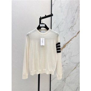 톰브라운 긴팔 니트 T02308 2025/신상