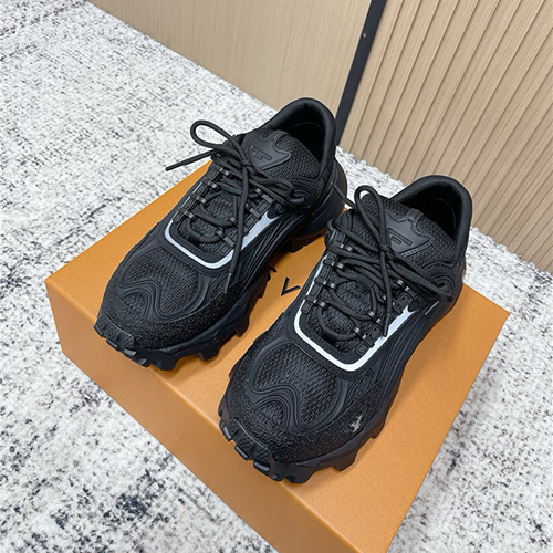 루이비통 남여공용 스니커즈 L94364-2 2026/신상