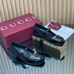 구찌 여성용 구두 G52356-1 2026/신상