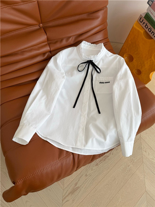 미우미우 긴팔 셔츠 M72805 2026/신상