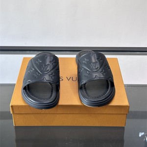 루이비통 남성용 슬리퍼 L50657-2 2026/신상