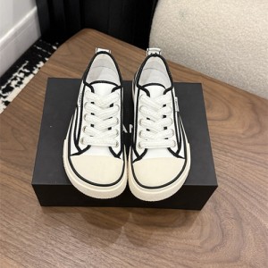 샤넬 여성용 스니커즈 C63949-2 2026/신상