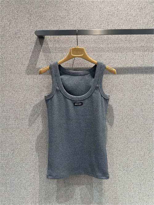 미우미우 민소매 M61553 2026/신상