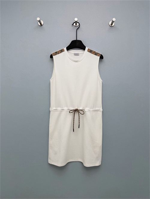 버버리 민소매 원피스 B42402 2026/신상