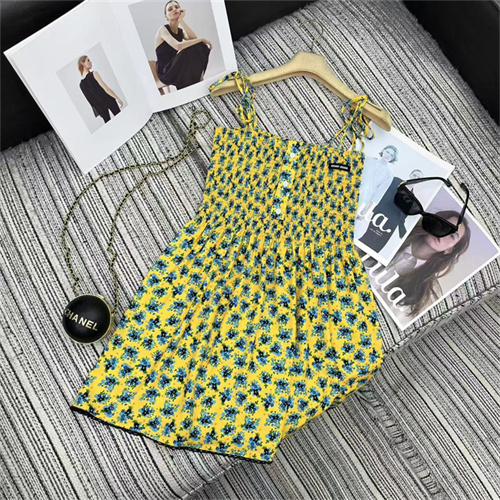 미우미우 민소매 원피스 M62404 2026/신상