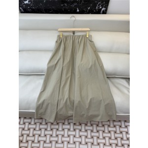 브루넬로 쿠치넬리 스커트 B62609 2026/신상