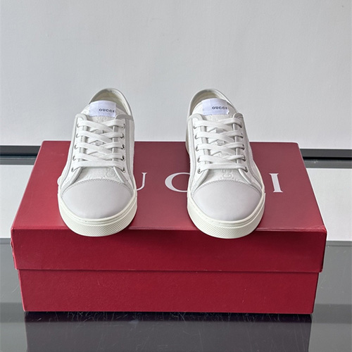 구찌 남여공용 스니커즈 G35392-2 2026/신상