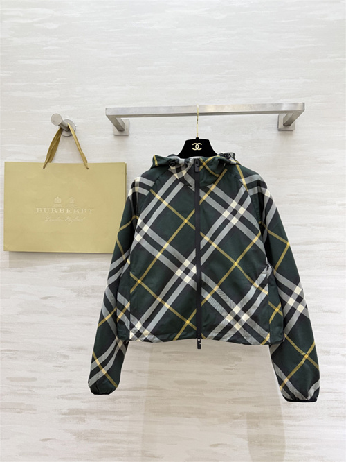 버버리 후드 자켓 B93809 2026/신상
