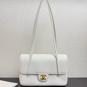 샤넬 프레피 코코백 미디움 AS9016 (제니 백)  2026/신상