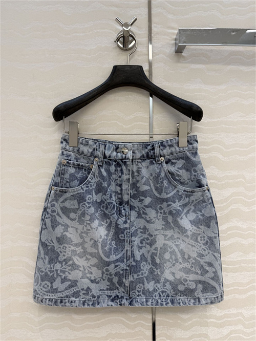루이비통 데님 스커트 L82403 2026/신상