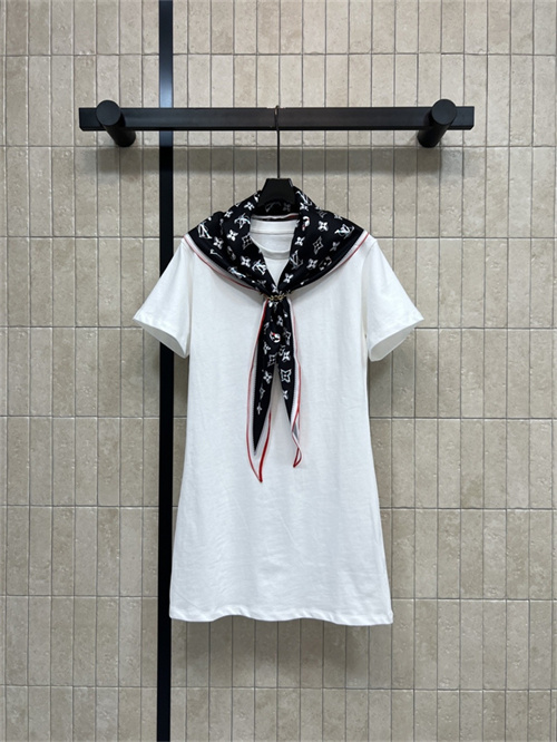 루이비통 원피스 L42100 2026/신상