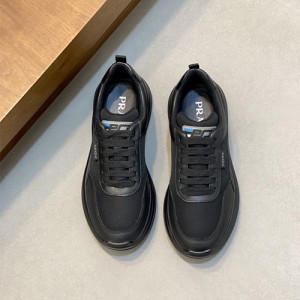 프라다 남성용 스니커즈 P49956-2 2026/신상
