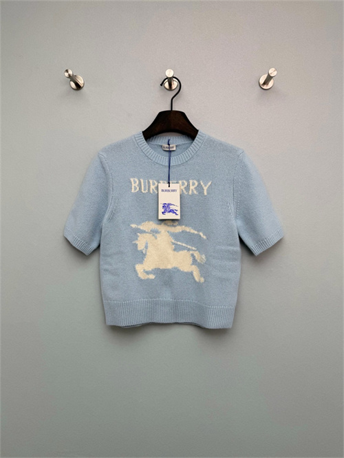 버버리 반팔 니트 B43103 2026/신상