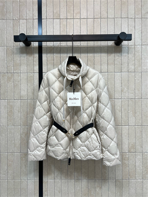 막스마라 패딩 자켓 (충전재-거위털) M15706 2026/신상