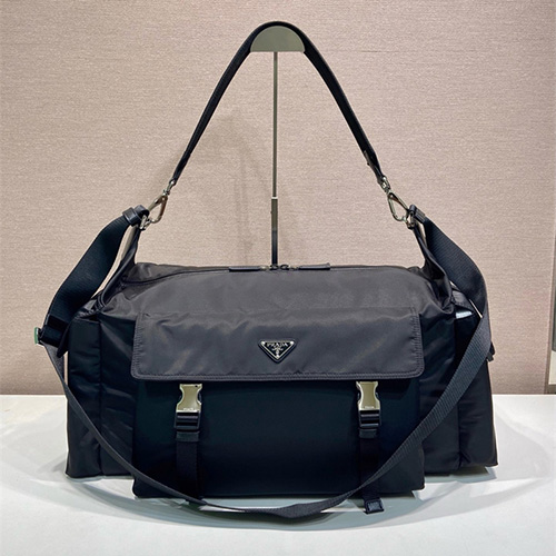 프라다 익스플로어 보스턴백 2VC057 2026/신상