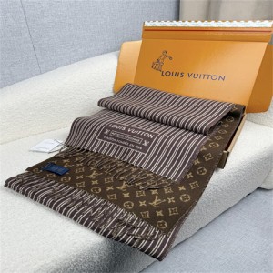 루이비통 My Neverfull 머플러 L20030-1 2026/신상